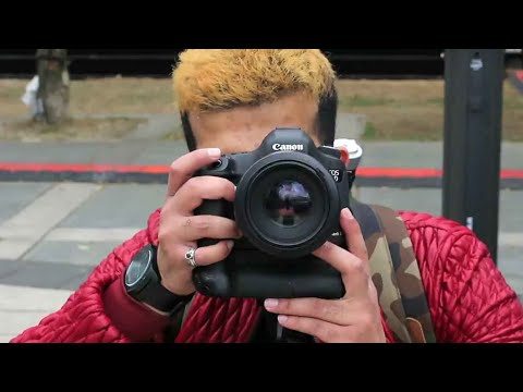 Capturing the Vibrant Street Style of Australian Fashion Week