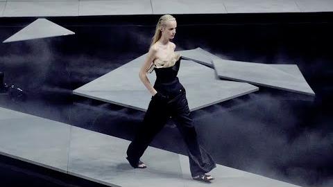 Kendall Jenner Redefines Polka Dot Trend at NYFW 2026