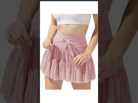 Taylor Swift’s Effortlessly Chic Street Style Inspires Fashion Enthusiasts